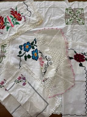 Vintage Needlepoint Table Linen Lot of 8 Hand Embroidered Crochet Trim. As Is.